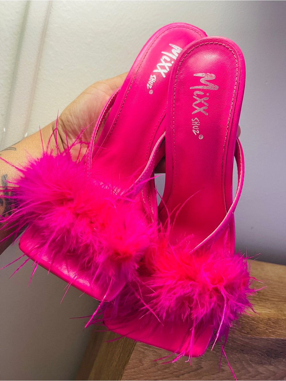Mixx Shuz Neon Pink Feather Slide Heels